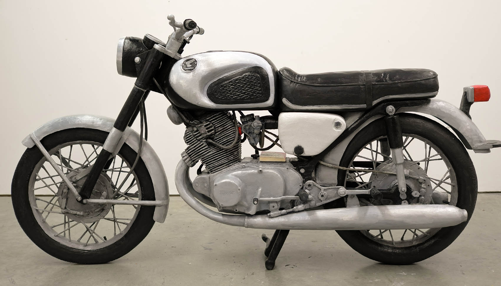 1961 - 1968 Honda C 77 Superhawk / CB 77